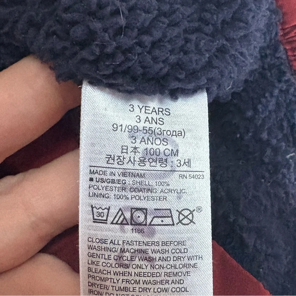 GAP Kids Cherry Red Puffer Jacket with Spiky Hood Size 3 EUC‎